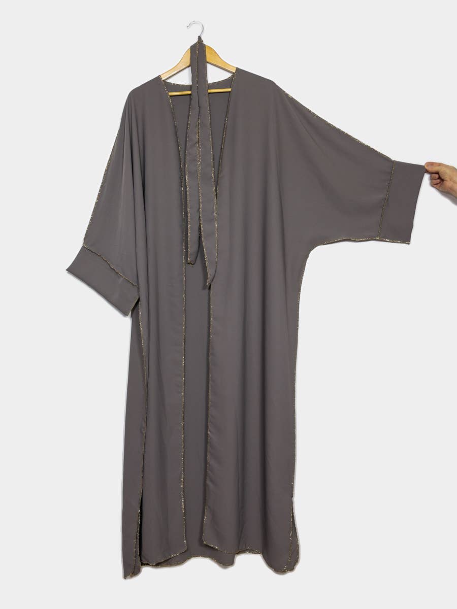 Kimono Muna con cuciture dorate