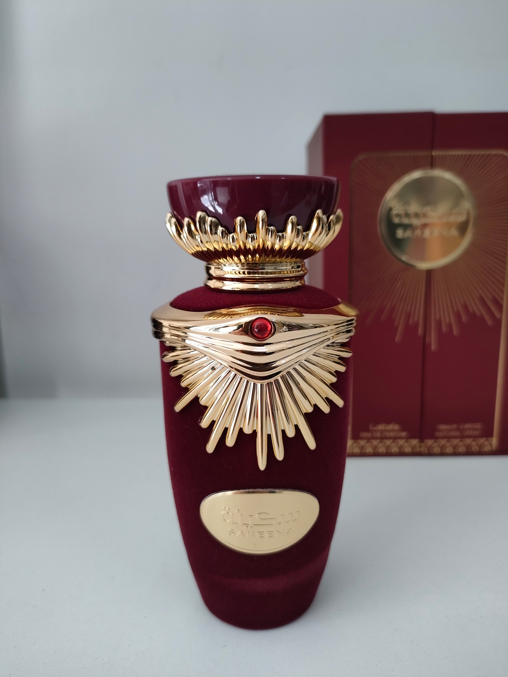 Sakeena Eau De Parfum di Lattafa