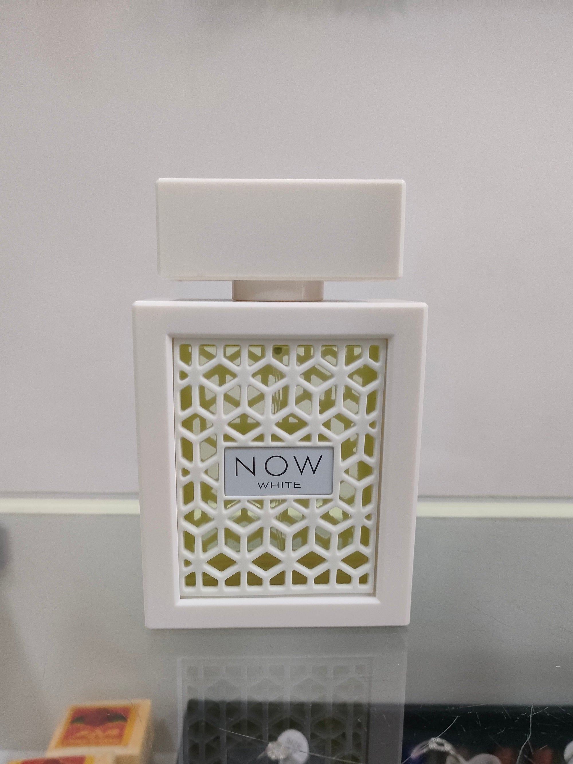 Now White - RAVE 100 ml di Lattafa